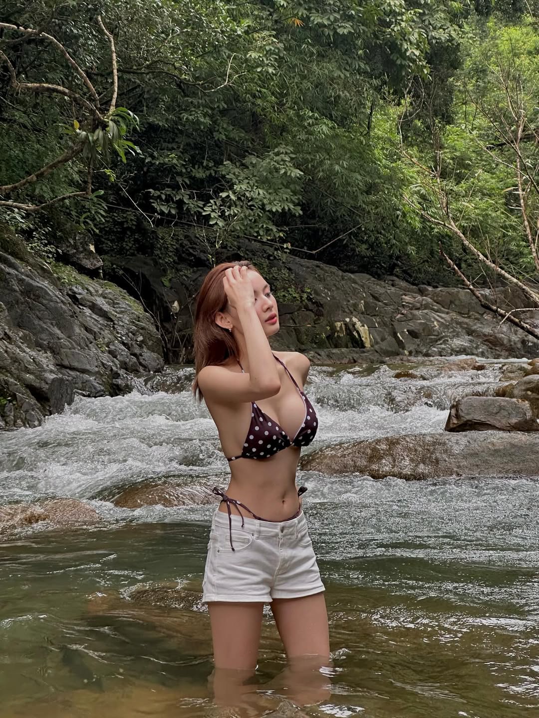มาญ่า ฌนิศชา
