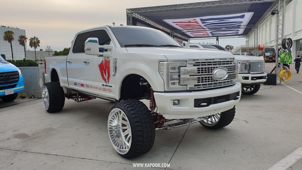 LA Auto Show 2019