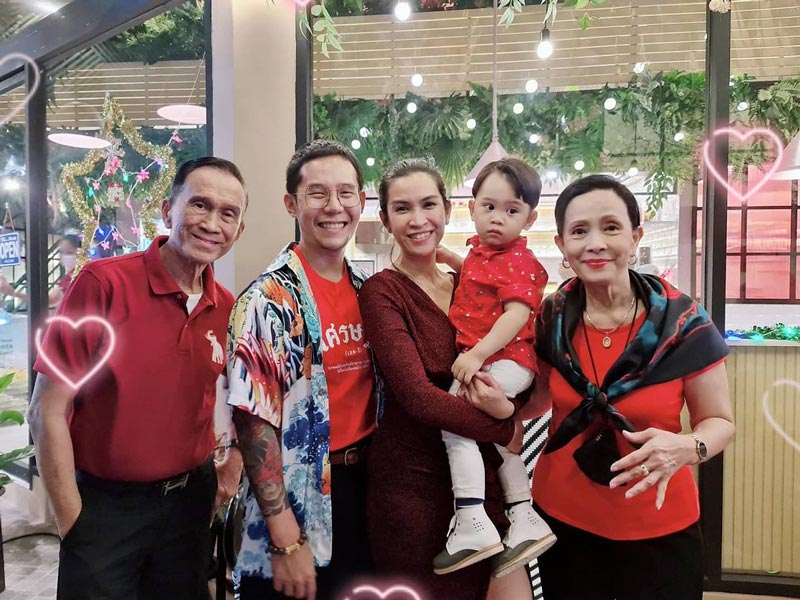 ต้อย เศรษฐา