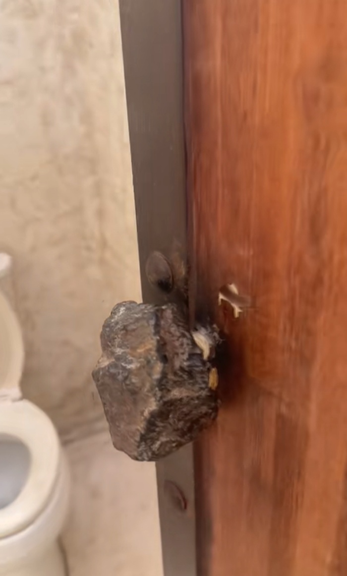 ห้องน้ำ