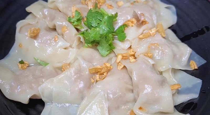 เกี๊ยวหมูเด้ง