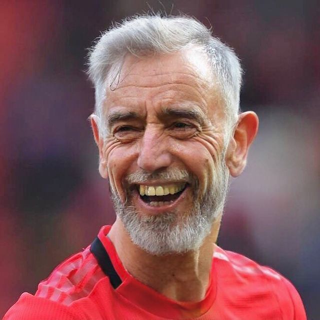 ภาพตัดต่อนักฟุตบอล