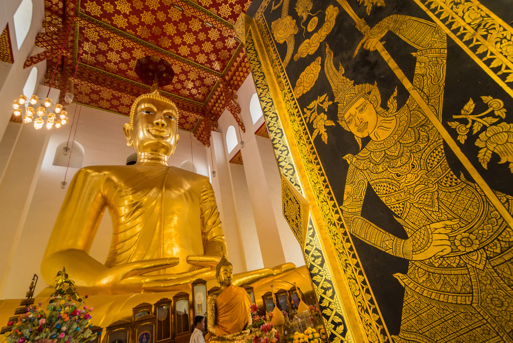 ที่เที่ยวอ่างทอง