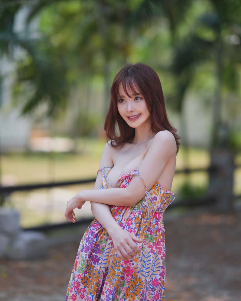 คานะ โมโมโนงิ