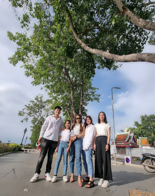 เปิ้ล ประภาภรณ์ ประวัติ