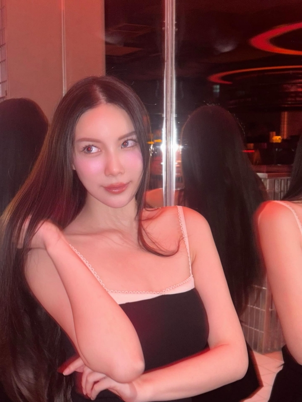 มุก วรนิษฐ์