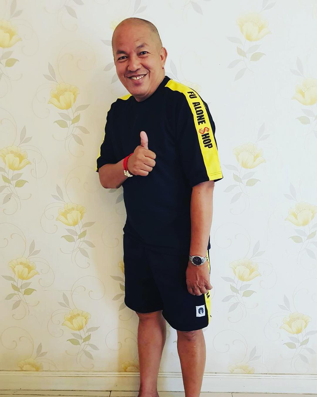 น้าค่อม