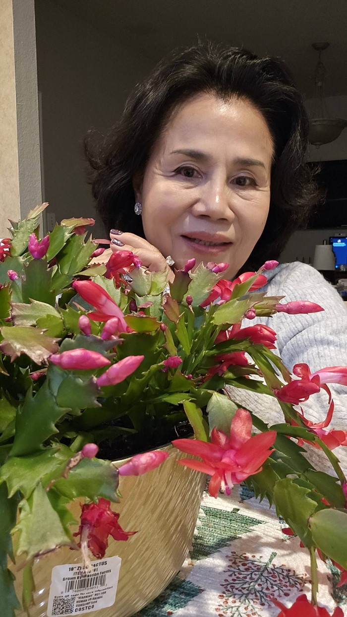 ยายหนิง เล่าเรื่องครอบครัว อพยพมาอเมริกา 40 ปี 