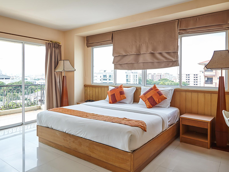 ห้อง Metro Suite 1 เตียง 50 ตารางเมตร MetroPoint Bangkok Hotel