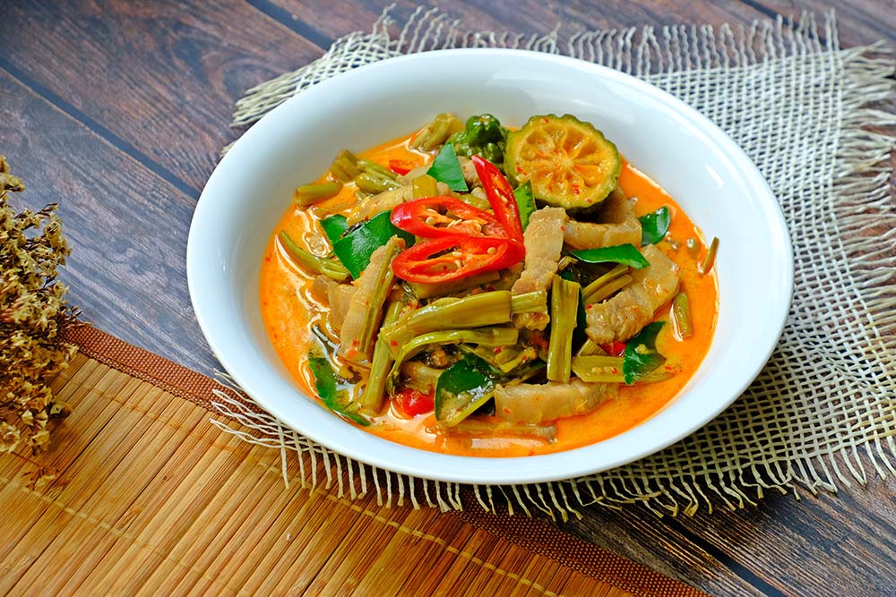 สูตรผัดผักบุ้งหมูหมัก