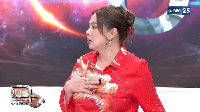 แม่บุ๋ม อ้าปากค้าง มดดำ บอกชื่อดาราติดหนี้ 62 ล้าน