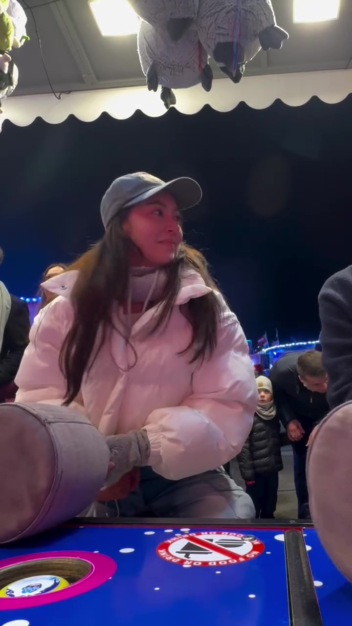 เบลล่า ฉลองหิมะแรกของปีกับ วิล