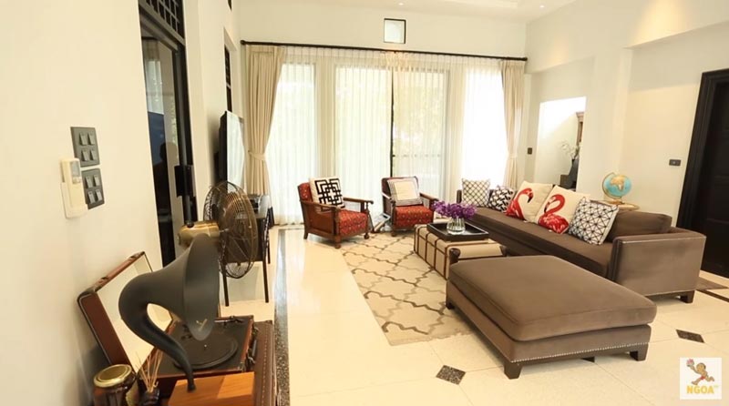 บ้าน ก้อย รัชวิน