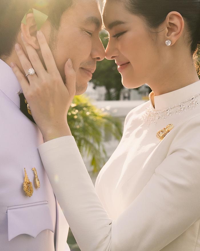 หมอสอง ออน เข้ารับพระราชทานน้ำสังข์