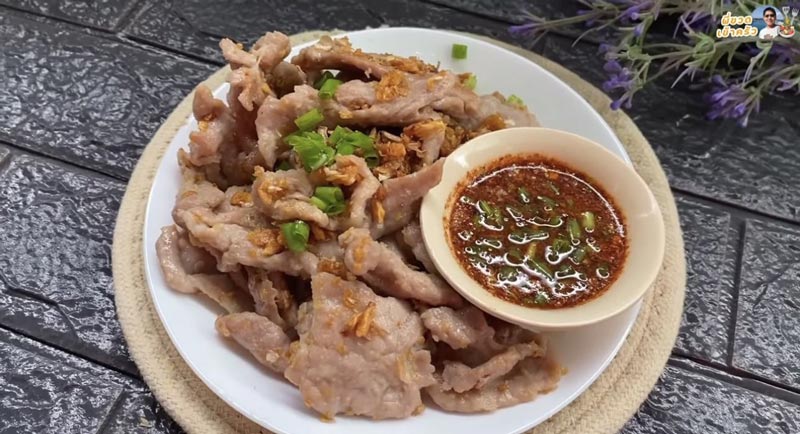 หมูทอด