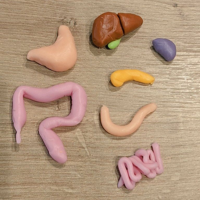 ปั้นดินน้ำมัน