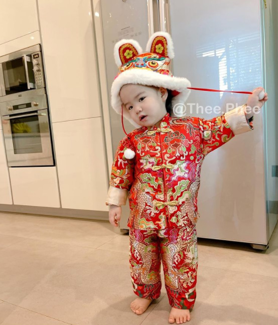 ลูกดารา