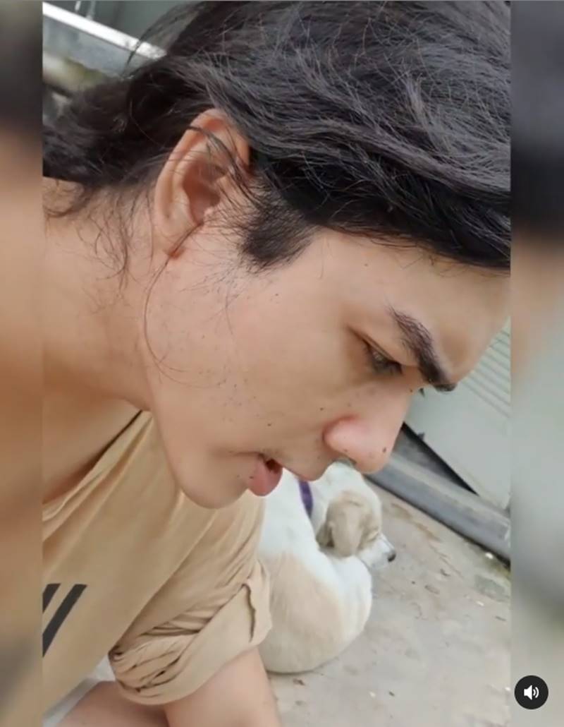 แน็ก ชาลี