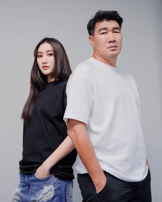 เบส รักษ์วนีย์