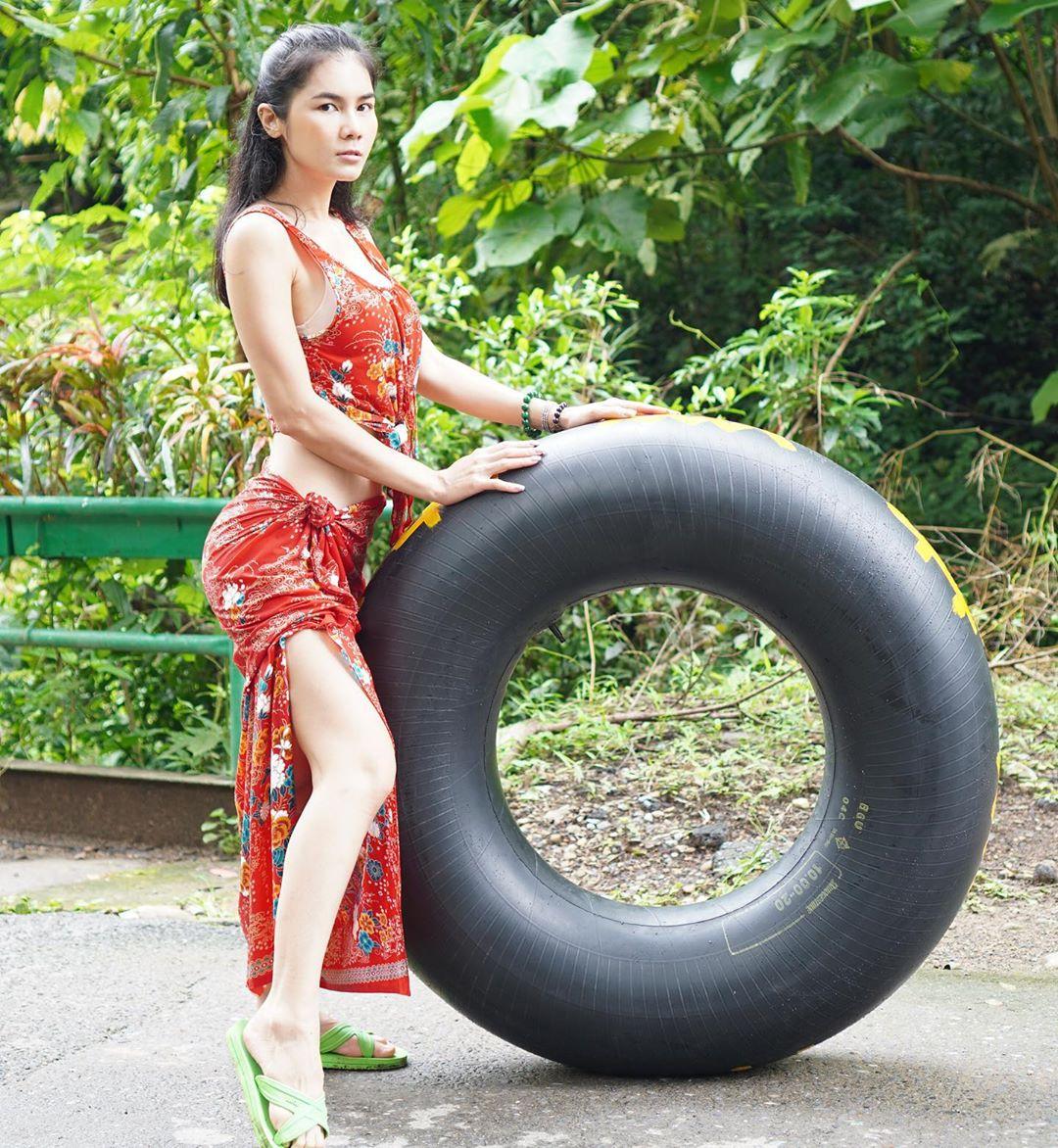 แน๊ต เกศริน