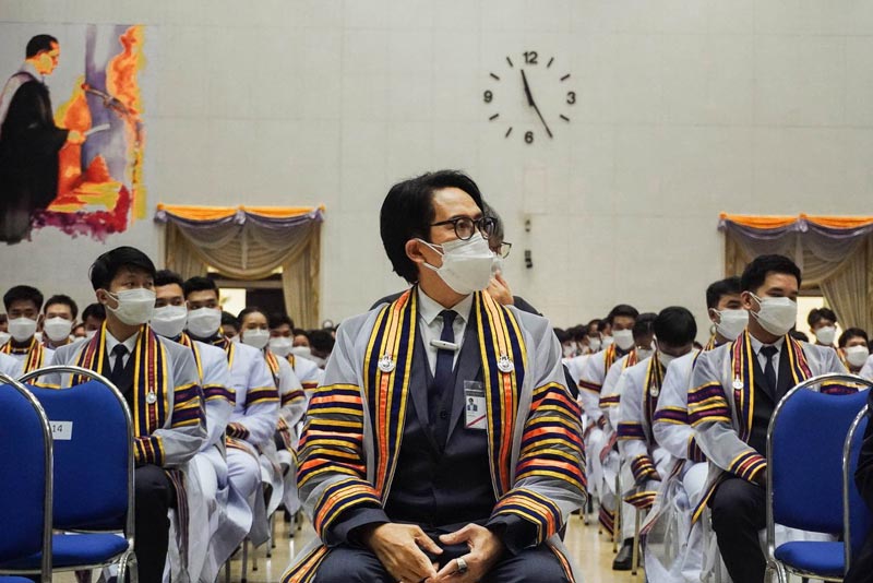 เบิร์ด ธงไชย