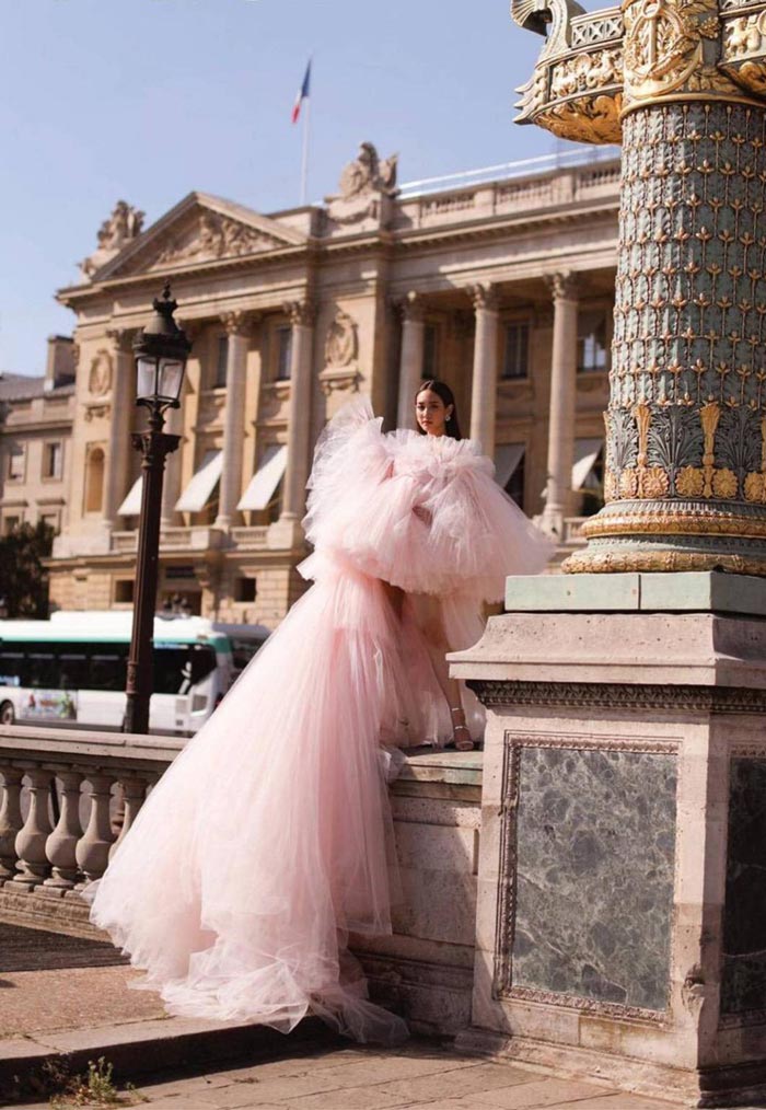 มิน พีชญา