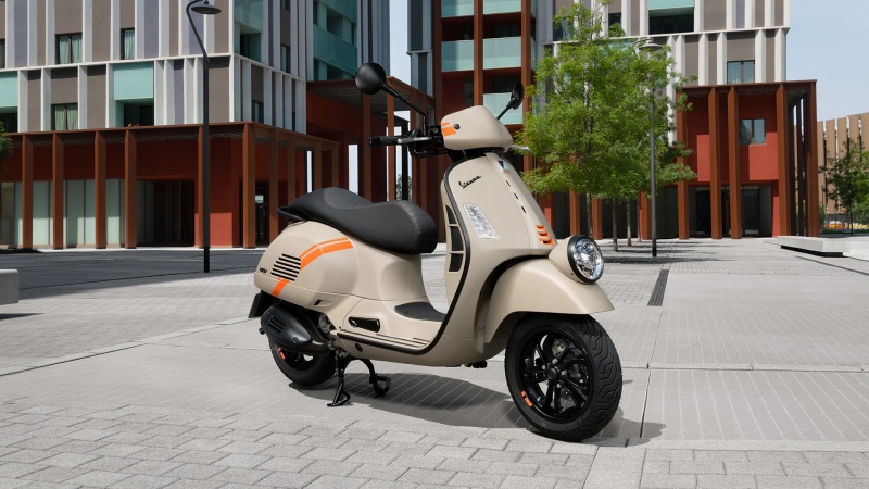 Vespa GTV 300 HPE 2023 สกูตเตอร์พรีเมียม ราคา 232,900 บาท