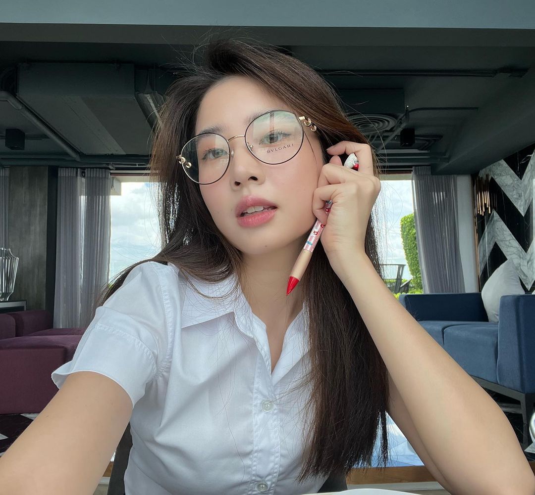 ฝน ศนันธฉัตร