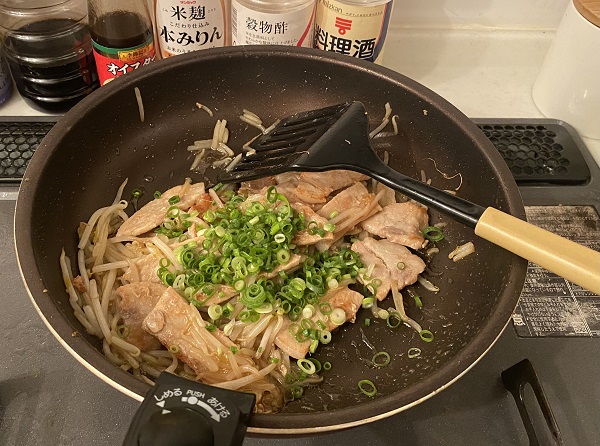 เมนูหมูผัด