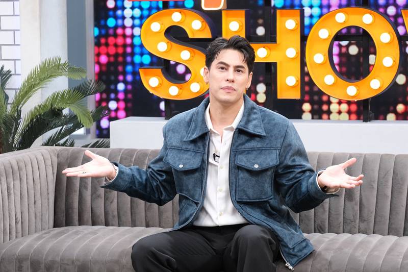 ซี ศิวัฒน์ ในคุยแซ่บshow