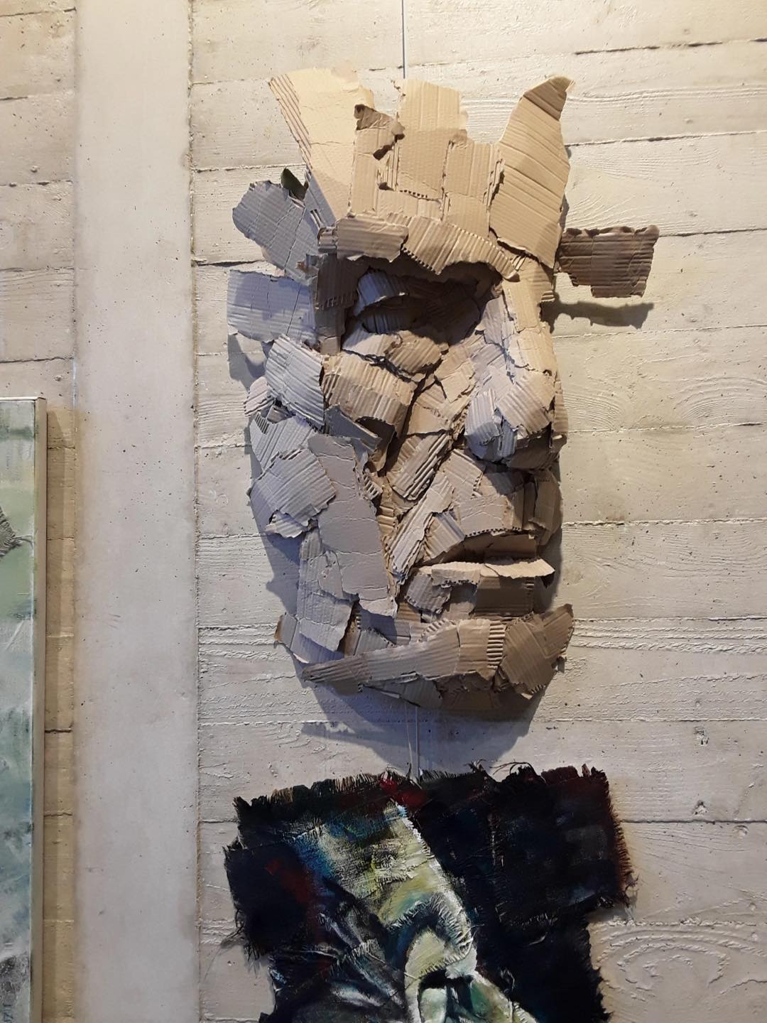 ประติมากรรมจากกระดาษ