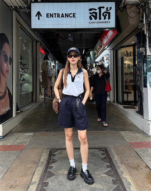 วิว แต่งตัวไปสยาม