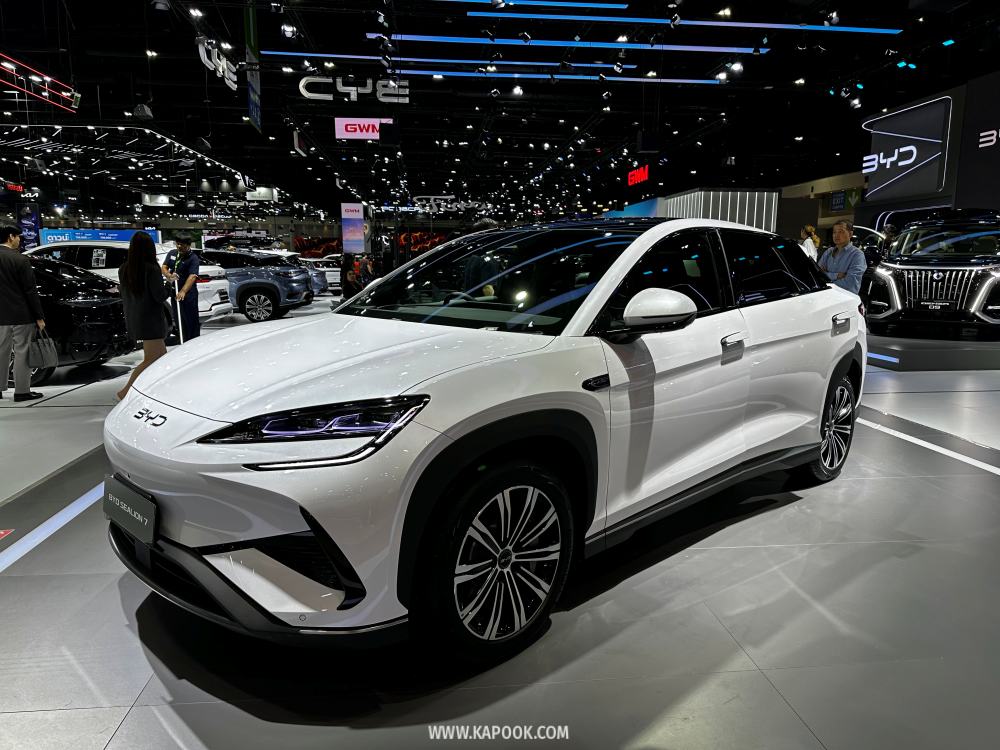 BYD Sealion 7