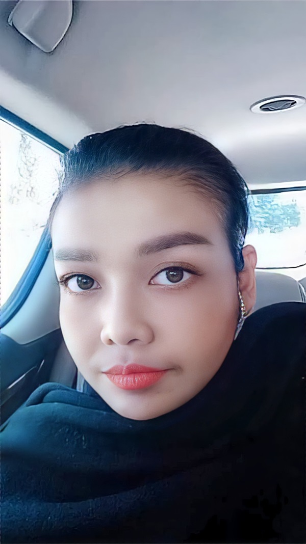 ยุ้ย ญาติเยอะ