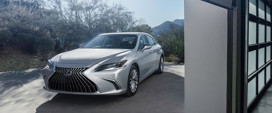 Lexus ES 2022