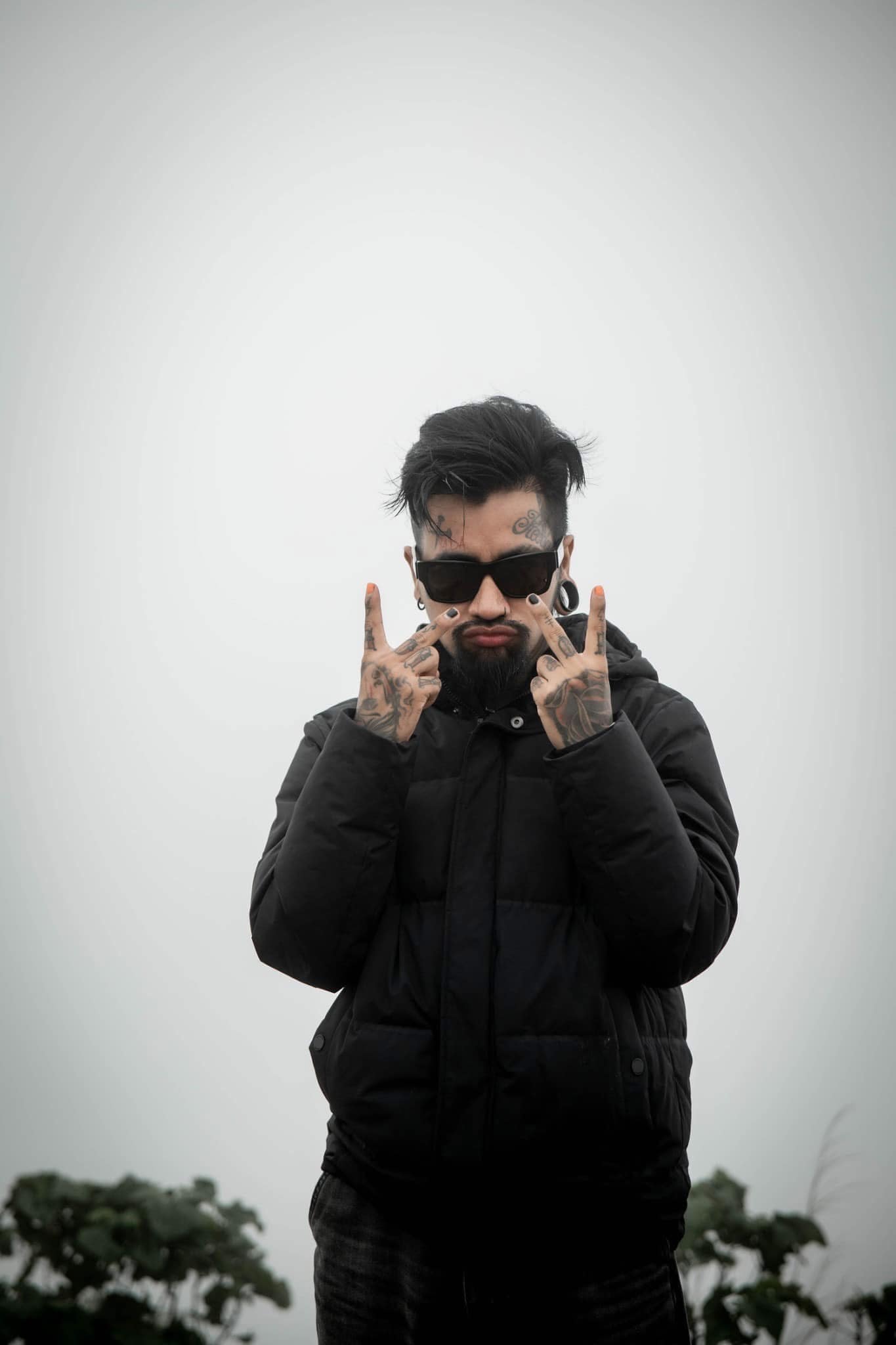  ปอน นิพนธ์ 