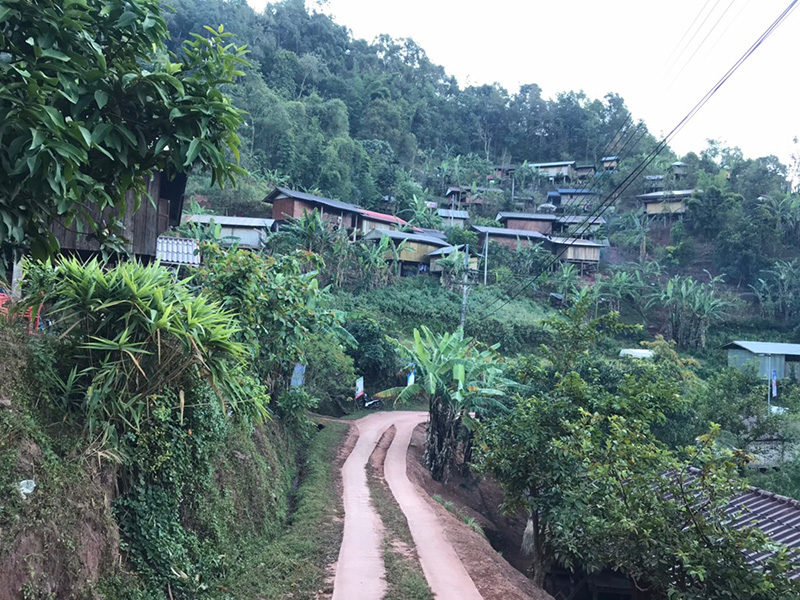 บ้านห้วยโทน