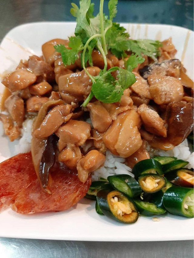 ร้านข้าวหน้าไก่