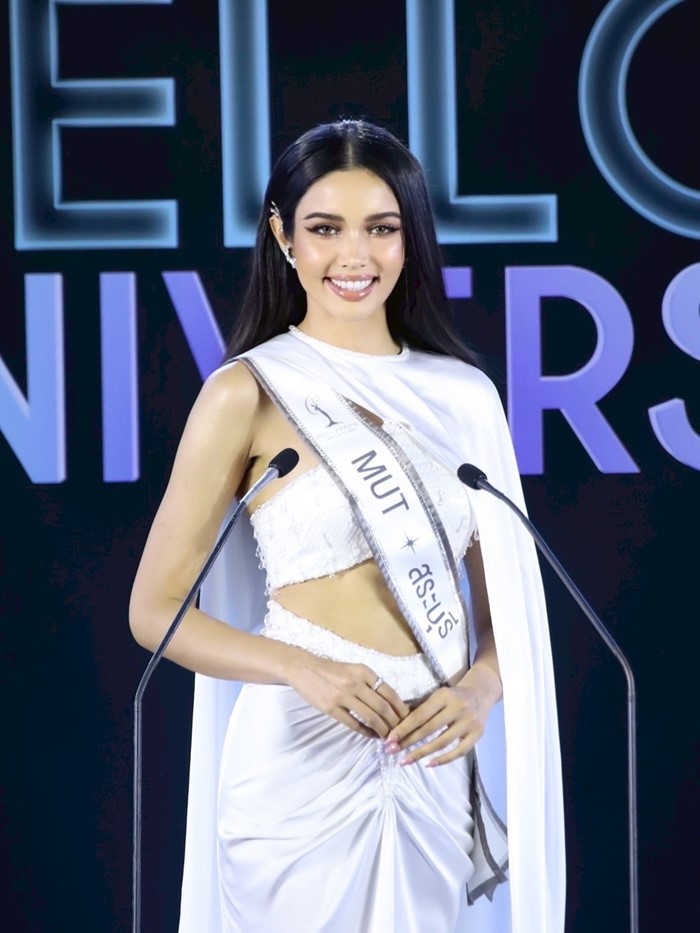 วีนา ปวีนา ซิงห์