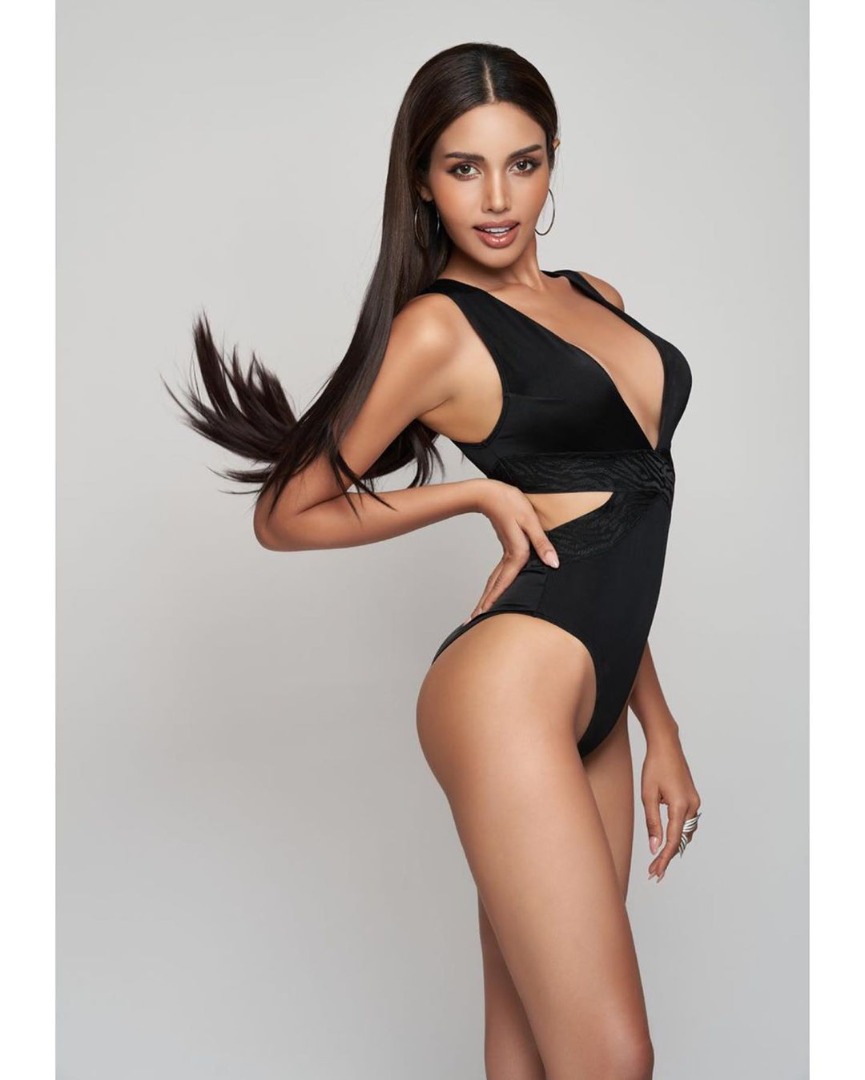 วีนา ปวีนา ซิงห์