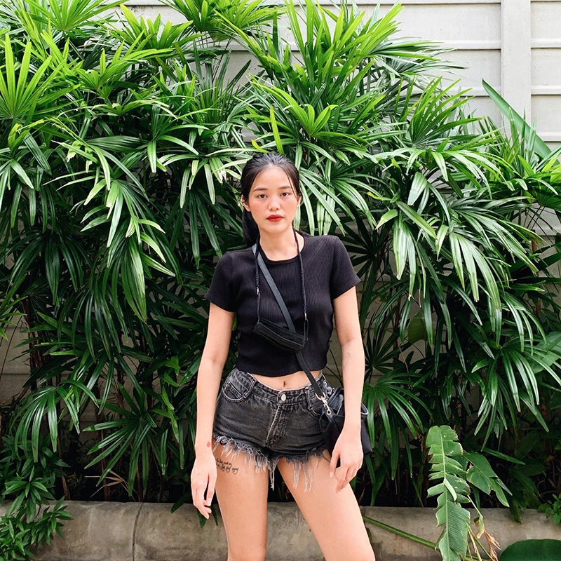 เมรี คัมภีร์ 