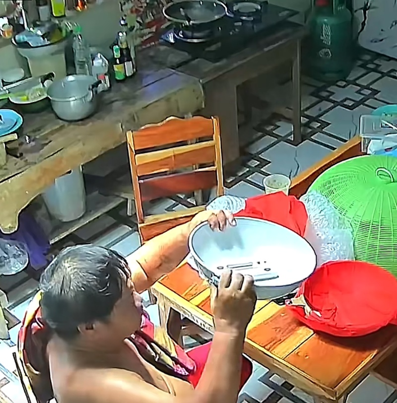 สั่งกระทะ