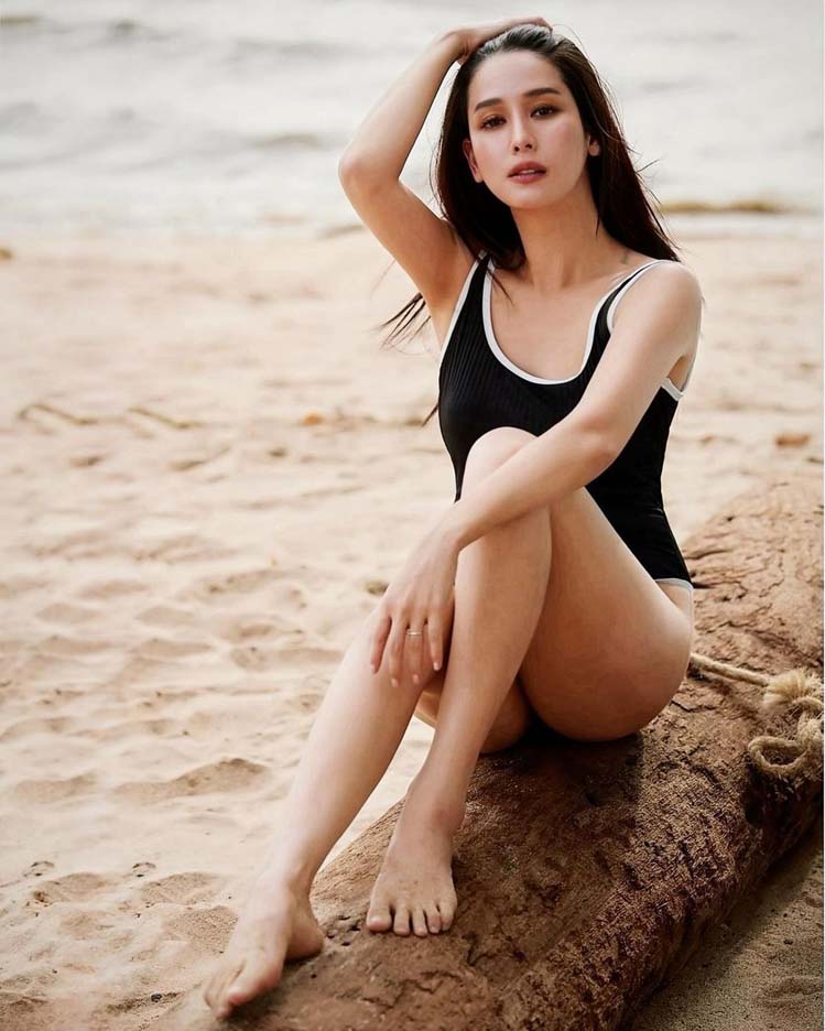 โม อมีนา