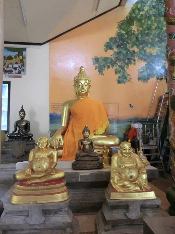 พระพุทธรูปอื่น ๆ ที่วัดไผ่เงิน