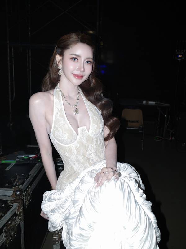 ฝน มาริสา ออกโรงป้อง ดิว อริสรา