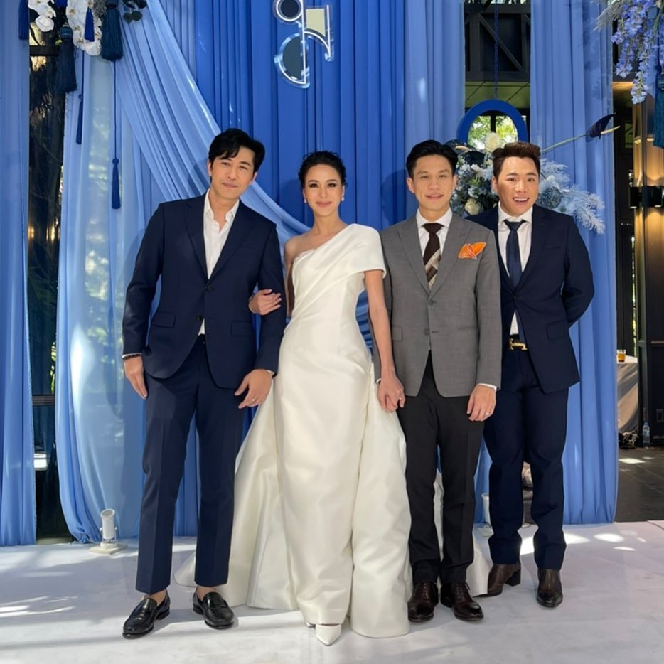 รถเมล์ คะนึงนิจ แต่งงาน