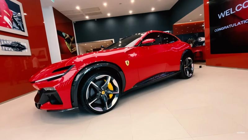 Ferrari Purosangue ป๊อก ภัสสรกรณ์