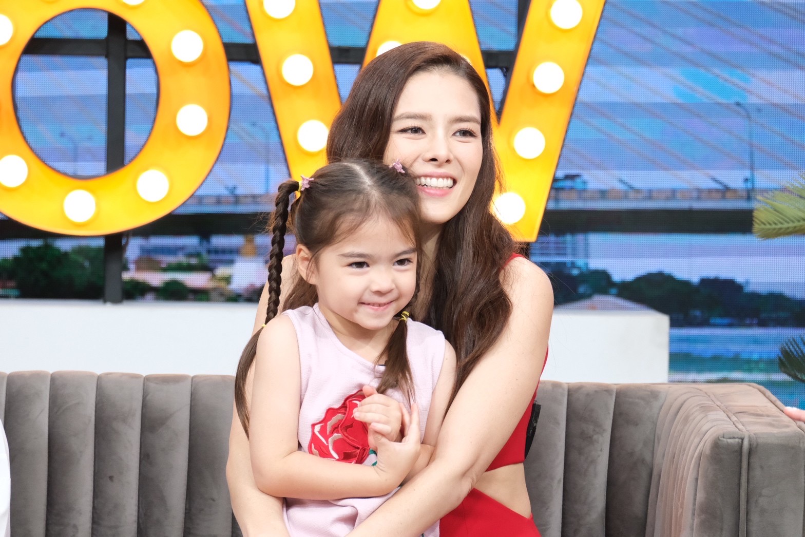 ลีเดีย-แมทธิว 