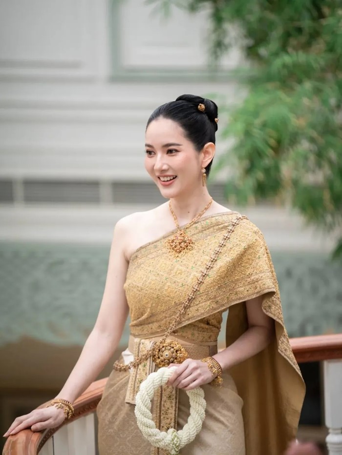 หมวดอ๋อ แต่งงาน หมอเพื่อน ด้าน แอฟ ทักษอร ร่วมยินดี