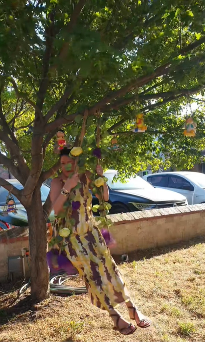 โหนชิงช้า